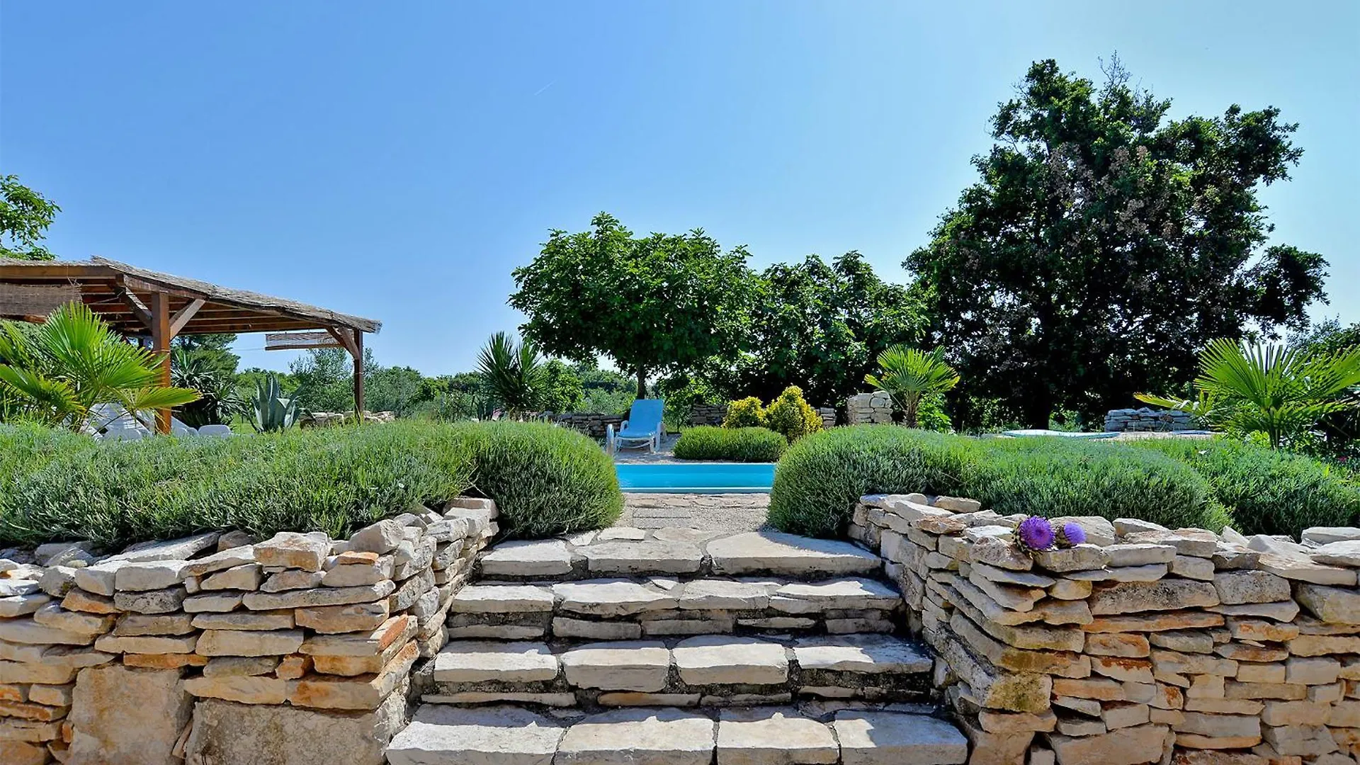 Villa Palera 2327 Liznjan Croatia
